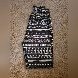 H&M Divided Black White Leggings